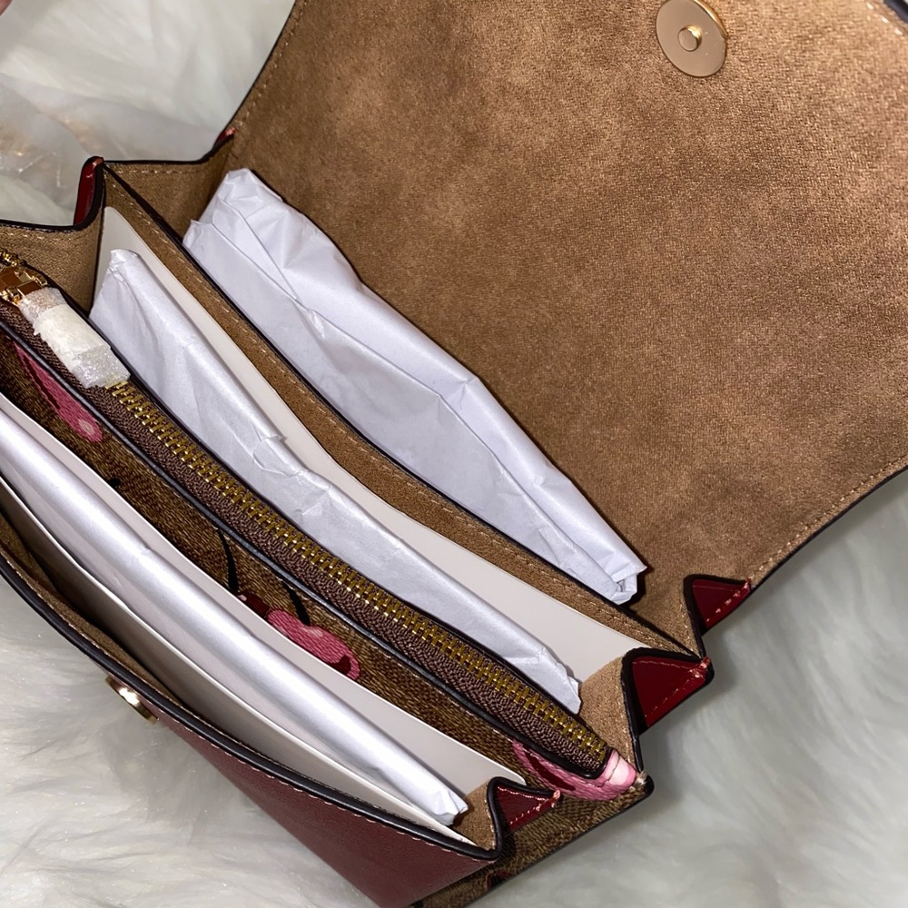 Coach Cherry 🍒 print signature Klare mini purse New - Picture 9 of 15